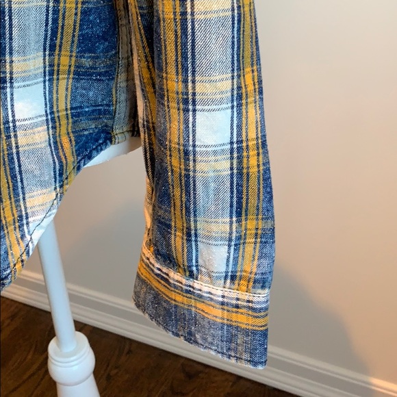 Gap blue yellow plaid long sleeved shirt - Picture 4 of 7